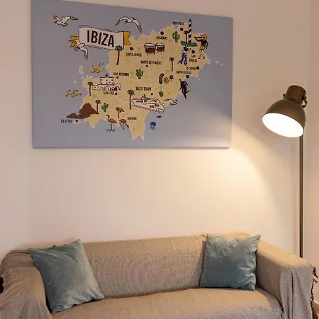 Roberto Ibiza Βίλα *